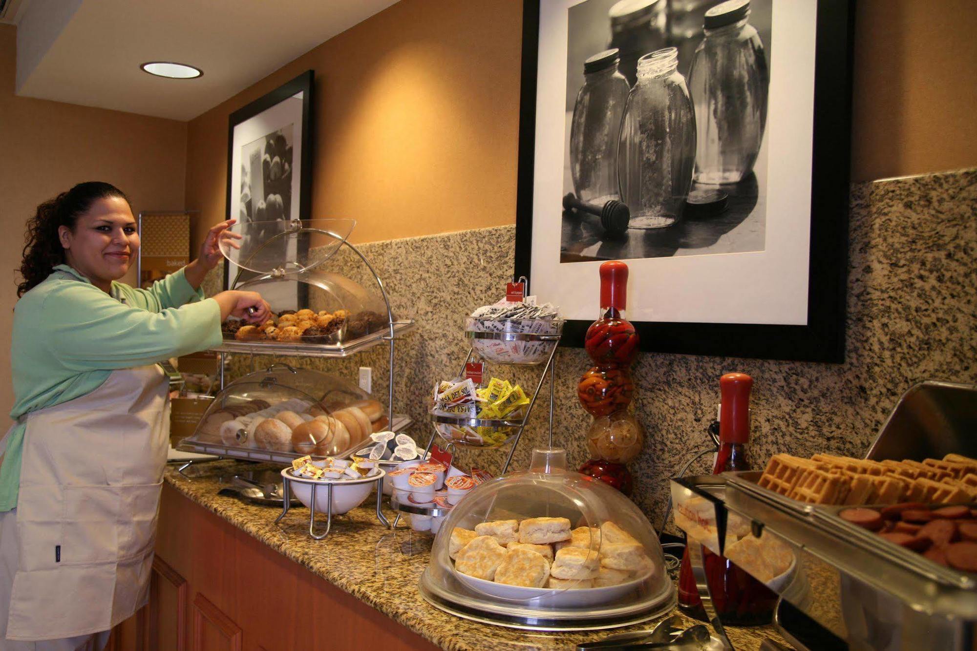 Hampton Inn & Suites Lathrop Restaurant foto