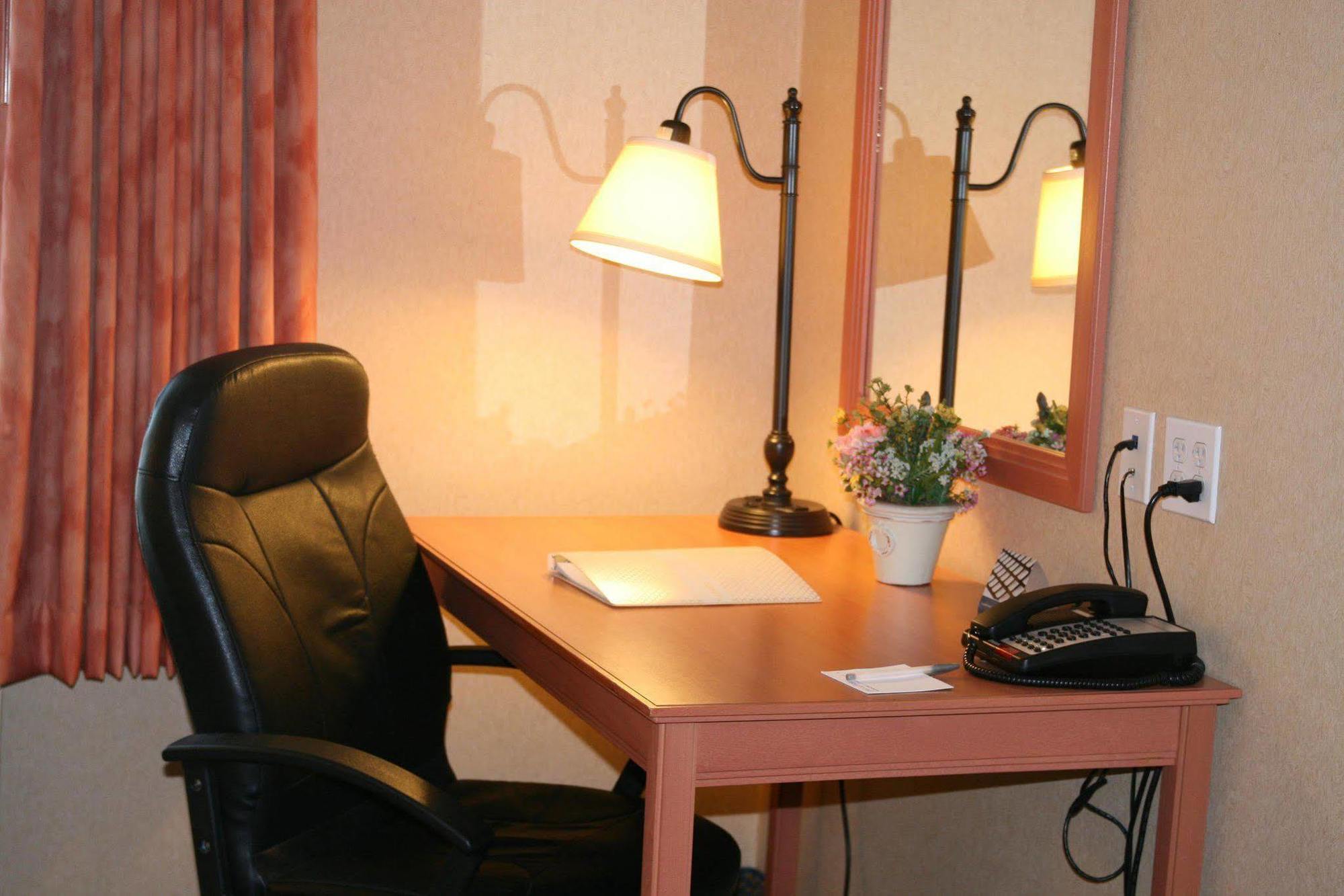 Hampton Inn & Suites Lathrop Zimmer foto